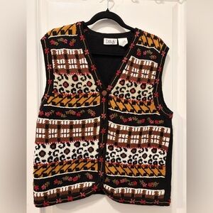 ERIKA Vintage Ramie-Cotton Colourful Knit Vest with Embroidery design